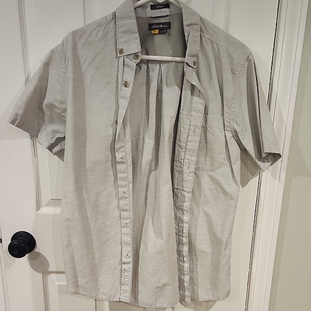 Eddie Bauer Men's Light Gray Casual Shirt